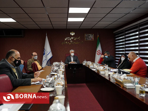 جلسه ‌هم‌اندیشی مدیران استقلال و پرسپولیس با وزیر ورزش و جوانان