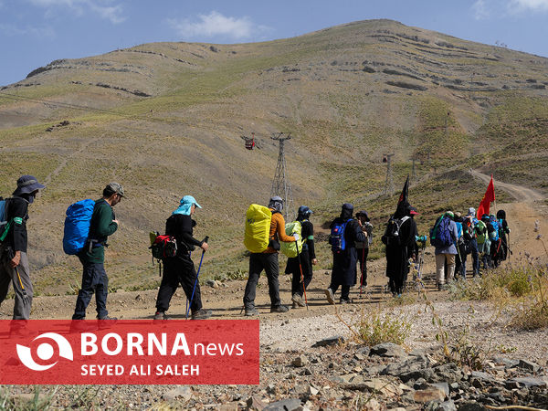 صعود بر بلندای تهران با پرچم سیدالشهدا