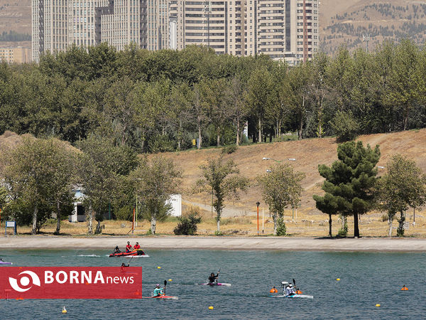 مسابقات قایقرانی بانوان -  آبهای آرام