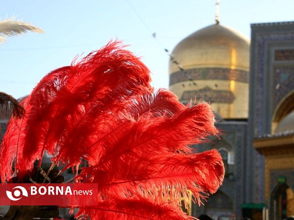 آيين تعويض پرچم گنبد منور رضوی