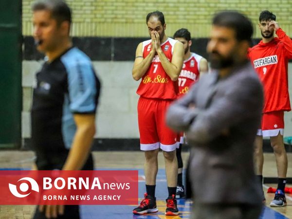 دیدار تیم های بسکتبال نبوغ - توفارقان