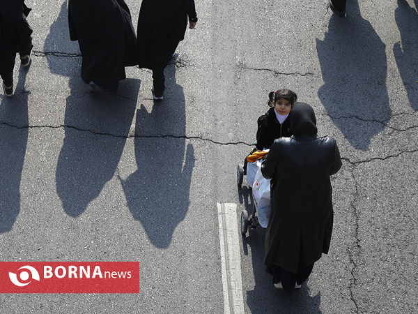 پیاده روی جاماندگان اربعین در تهران