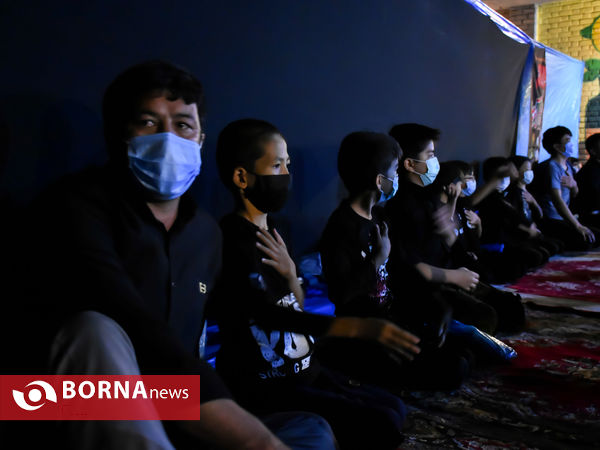 عزاداری شب عاشورای حسینی (ع) مهاجرین افغانی مقیم اراک