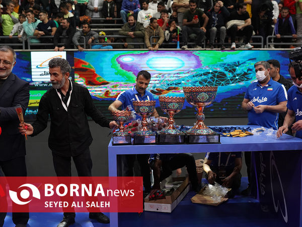 مسابقات لیگ برتر کشتی آزاد