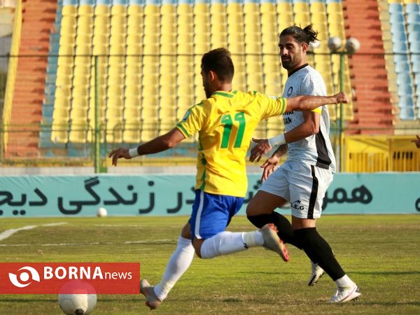 دیدار تیم های صنعت نفت - گل گهر