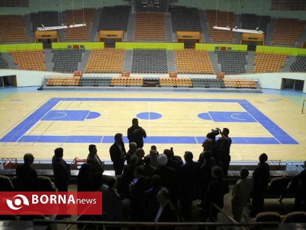در حاشیه بازدید نمایندگان مجلس از مجموعه ورزشی آزادی