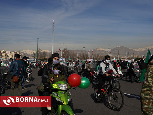 راهپیمایی روز ۲۲ بهمن - تهران ( ۴ )