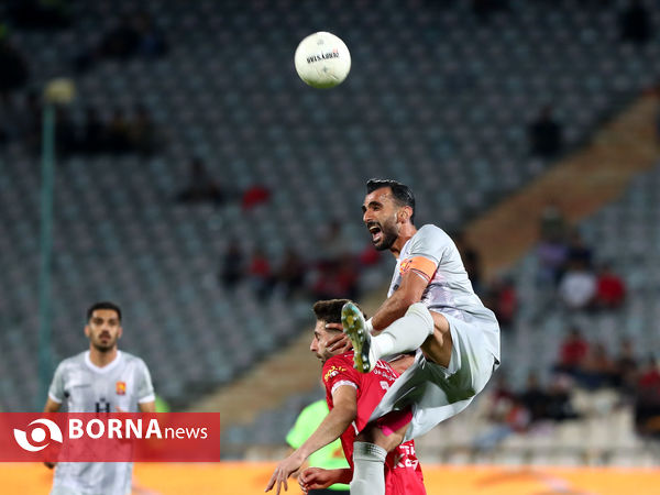 دیدار تیم های پرسپولیس تهران - شهر خودرو مشهد