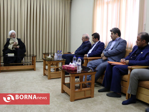 دیدار وزیر بهداشت با آیت الله جوادی آملی