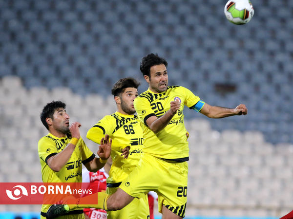 پرسپولیس ۰ -نفت ۰