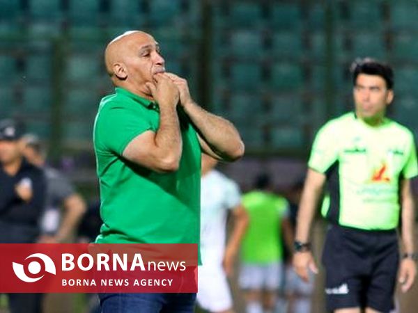 دیدار تیم های فوتبال ذوب آهن اصفهان - فولاد خوزستان