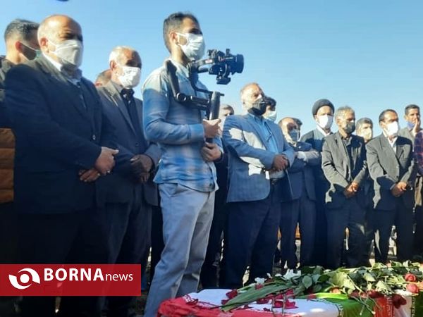 مراسم استقبال از پیکر معلم و خبرنگار فرهیخته کهگیلویه و بویراحمدی در یاسوج
