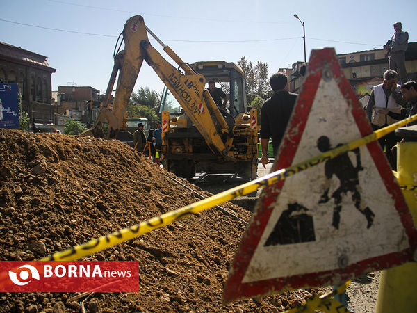 فرونشست زمین در چهار راه مولوی