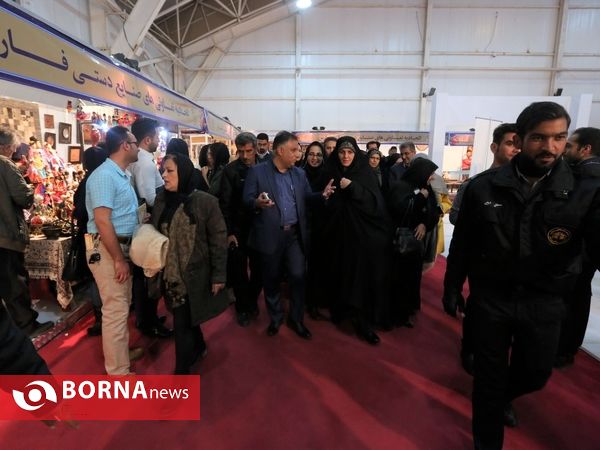 بازدید دستیار ویژه رییس جمهور از نهمین نمایشگاه گردشگری پارس در شیراز
