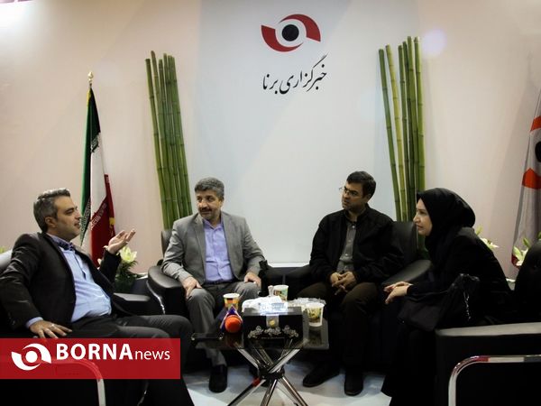 دومین روز نمایشگاه مطبوعات