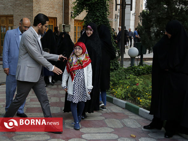 ضیافت افطاری حجت الاسلام والمسلمین احمد مازنی