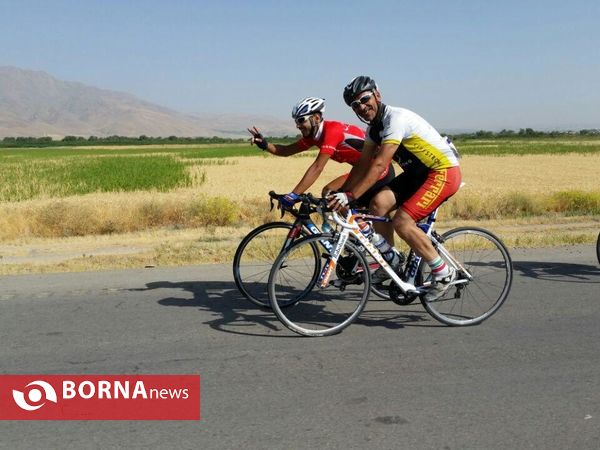 مسابقه دوچرخه سواری پیشکسوتان لرستان دربروجرد