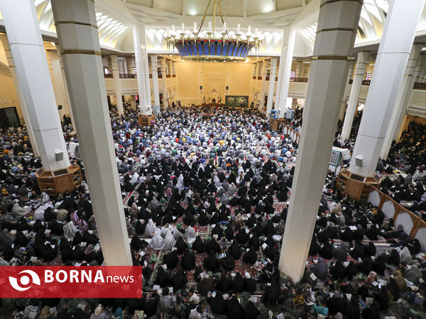 برگزاری مراسم دعای عرفه در حرم شاهچراغ(ع)