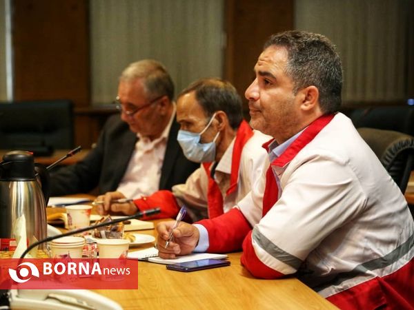 نشست تخصصی هلال احمر استان های پیشتاز، معین و جانشین استان تهران