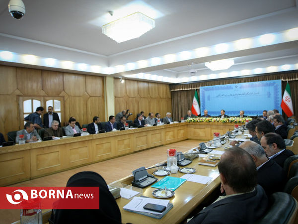 نشست نمایندگان اتحادیه ها و تعاونی های کشور با حضور معاون اول رییس جمهوری