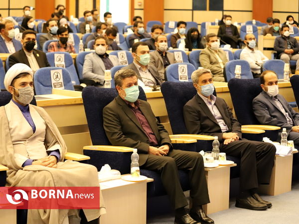 نشست هم اندیشی نظام مسائل استان همدان با حضور جوانان به ریاست استاندار