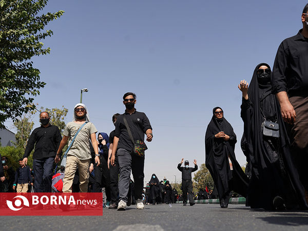 مراسم پیاده‌روی جاماندگان اربعین در تهران -۳
