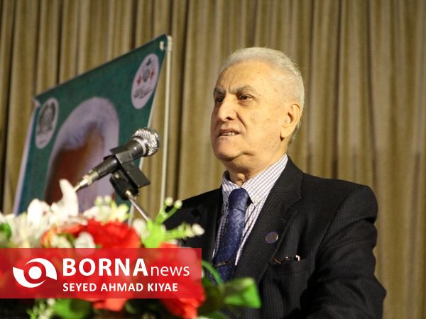 رونمایی از تندیس دکتر مجتهدی بنیانگذار دانشگاه صنعتی شریف