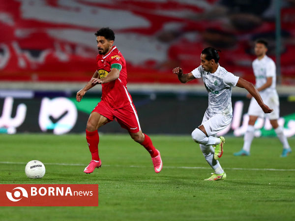 دیدار تیم های فوتبال پرسپولیس - آلومینیوم