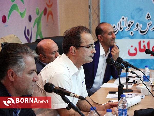 جلسه بررسی عملکرد حوزه جوانان اداره کل ورزش و جوانان استان کرمان در سال 94 با حضور معاون وزیر ورزش و جوانان