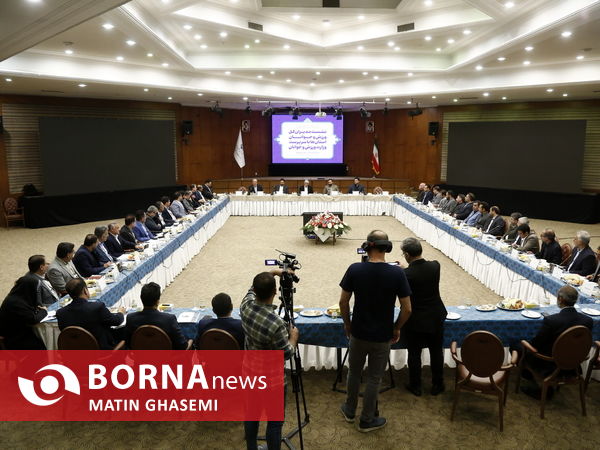 نشست مدیران کل ورزش و جوانان استان ها با سرپرست وزارت ورزش و جوانان