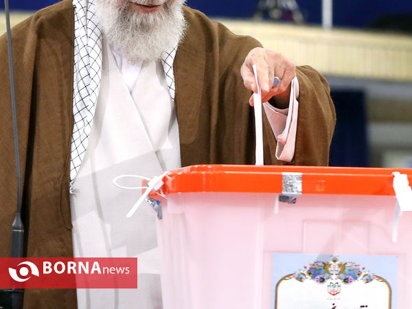 شرکت رهبر انقلاب در انتخابات ریاست جمهوری و شورای شهر