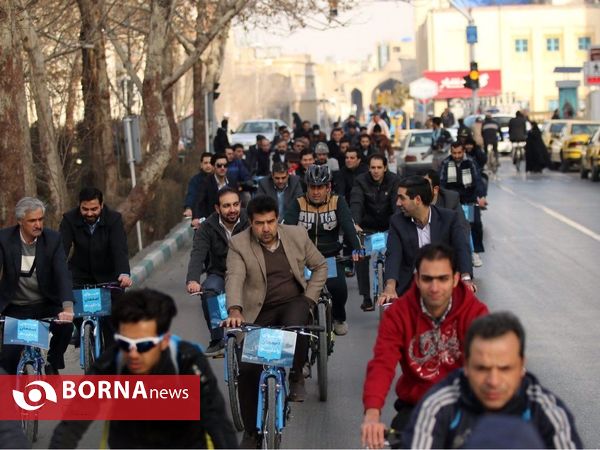 پای مدیران اصفهان در رکاب