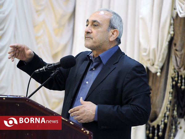 آیین تجلیل از کارمندان و هیئت های ورزشی جنوبغرب تهران