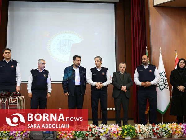 تقدیر از بانوان آتش نشان به مناسبت بزرگداشت روز زن