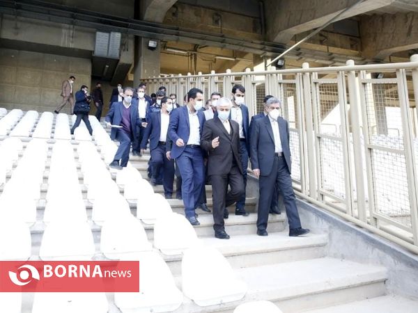 بازدید وزیر ورزش و جوانان از ورزشگاه پارس شیراز