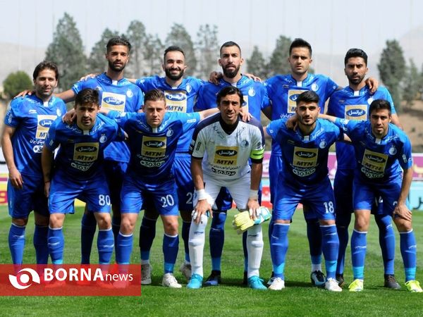 دیدار تیم های فوتبال نفت تهران- استقلال