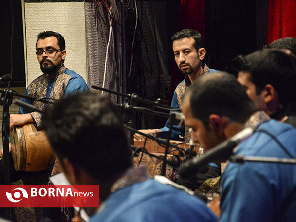کنسرت گروه موسیقی سنتی "ایراهستان" در لارستان