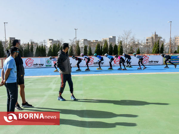 تمرین اسکیت بازان استان مرکزی با حضور جمعی از بازیکنان تیم ملی