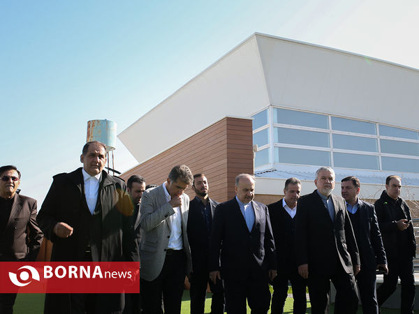 بازدید وزیر ورزش و جوانان از باشگاه تنیس آرشا