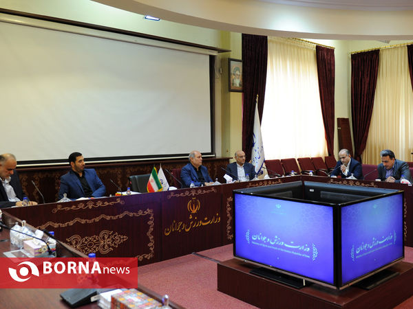 جلسه واگذاری دو باشگاه استقلال و پرسپولیس