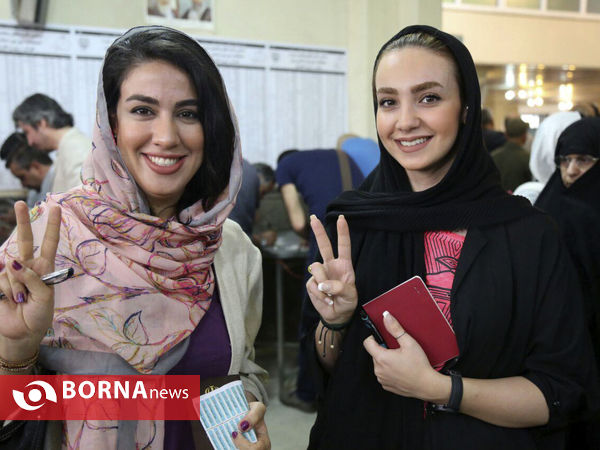 حضور میرسلیم درپای صندوق رای ،مسجد قبا
