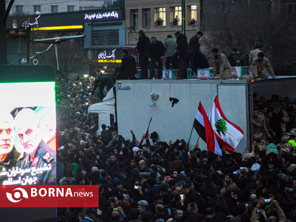 وداع تاریخی مشهدی ها با سردار صلح و امنیت