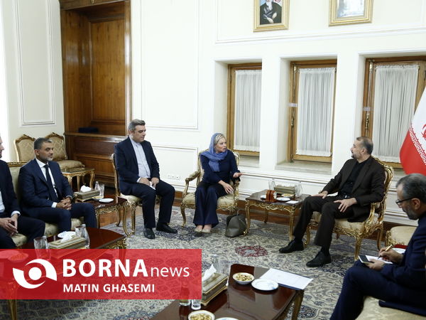 دیدار وزیر امور خارجه ایران با نماینده دبیرکل سازمان ملل در امور عراق