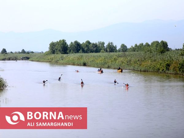 مسابقات قایقرانی در بندرانزلی