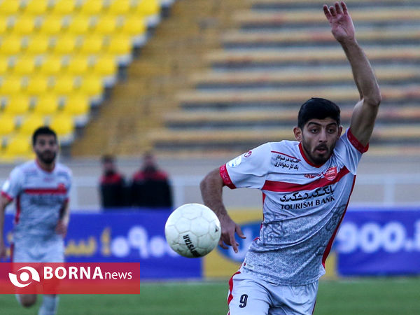 دیدار تیم های پدیده و پرسپولیس