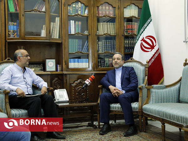 مصاحبه اختصاصی خبرگزاری برنا با دکتر عباس عراقچی