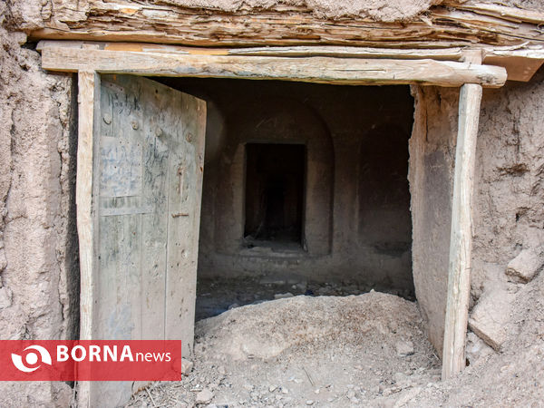 قلعه قنات خمین یا کاروانسرای گلماگرد