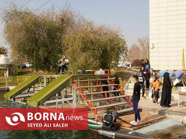 مسابقات قایقرانی اسلالوم بانوان