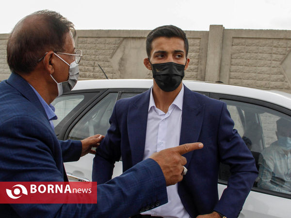 استقبال مردم از قهرمانان فرنگی کار شیرازی