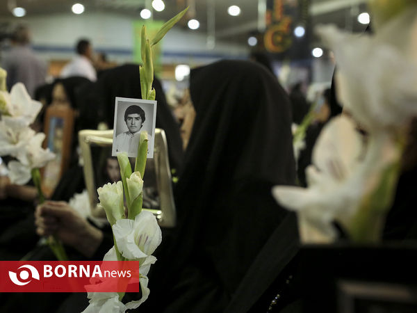 آیین نواختن زنگ دانش آموز شهید